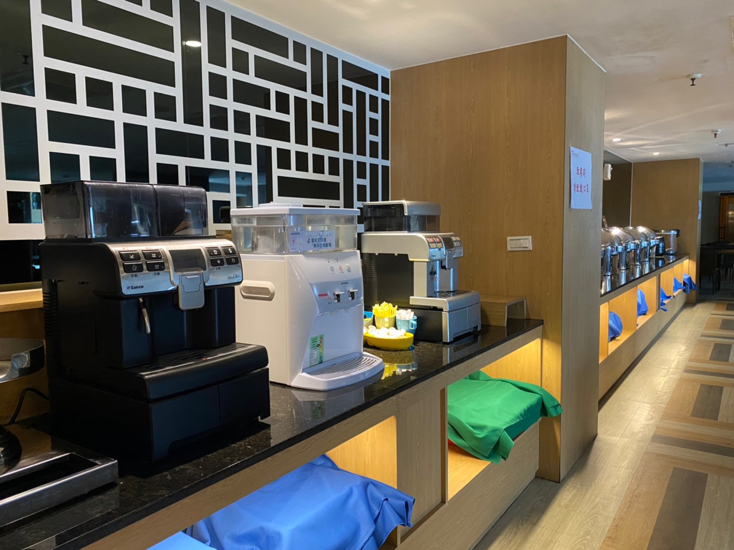 恆春恆農假期渡假飯店 BUFFET AULIKA HSC Saeco全自動咖啡機 租咖啡機 咖啡機服務