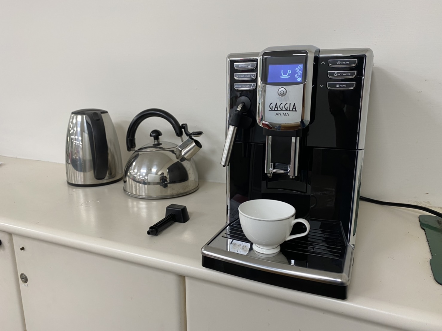 合作金庫 銀行 商辦大樓 辧公室咖啡機 全自動咖啡機 高雄 台南 屏東 GAGGIA