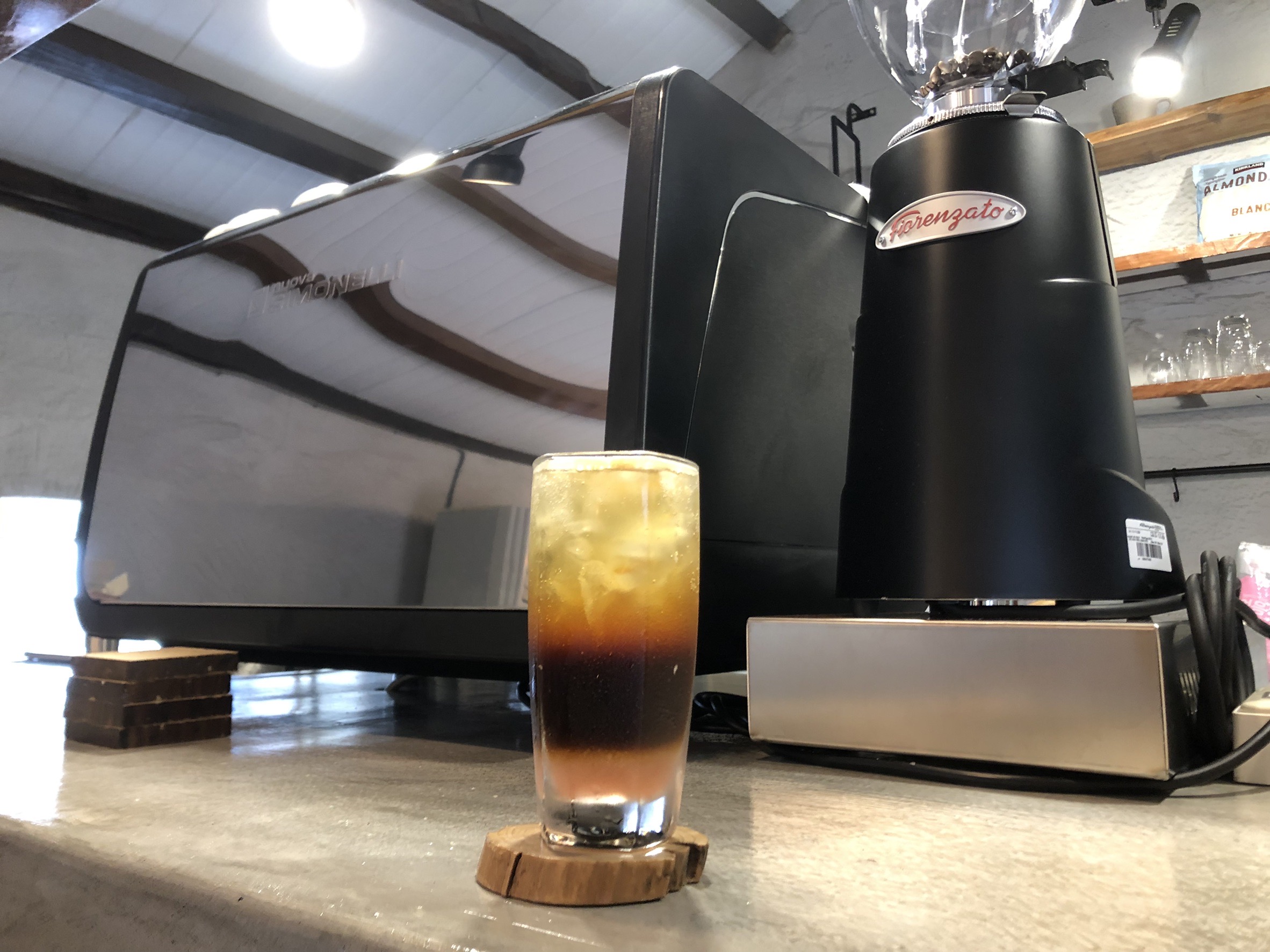 綠島 院子有樹 雙孔 appia life 定量磨豆機F64E 離島 咖啡機安裝 教學