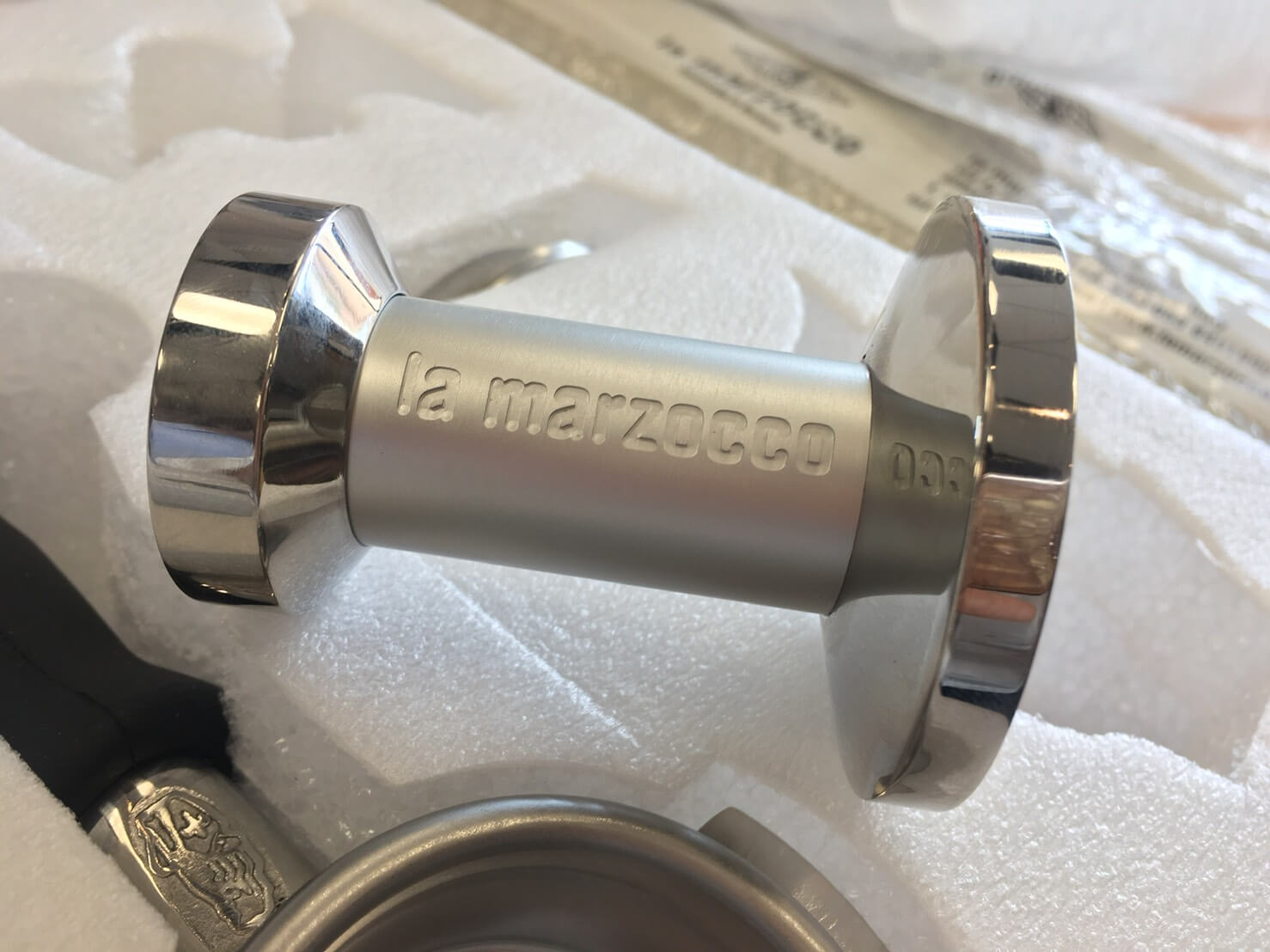 lamarzocco填壓器 logo 啡事咖啡