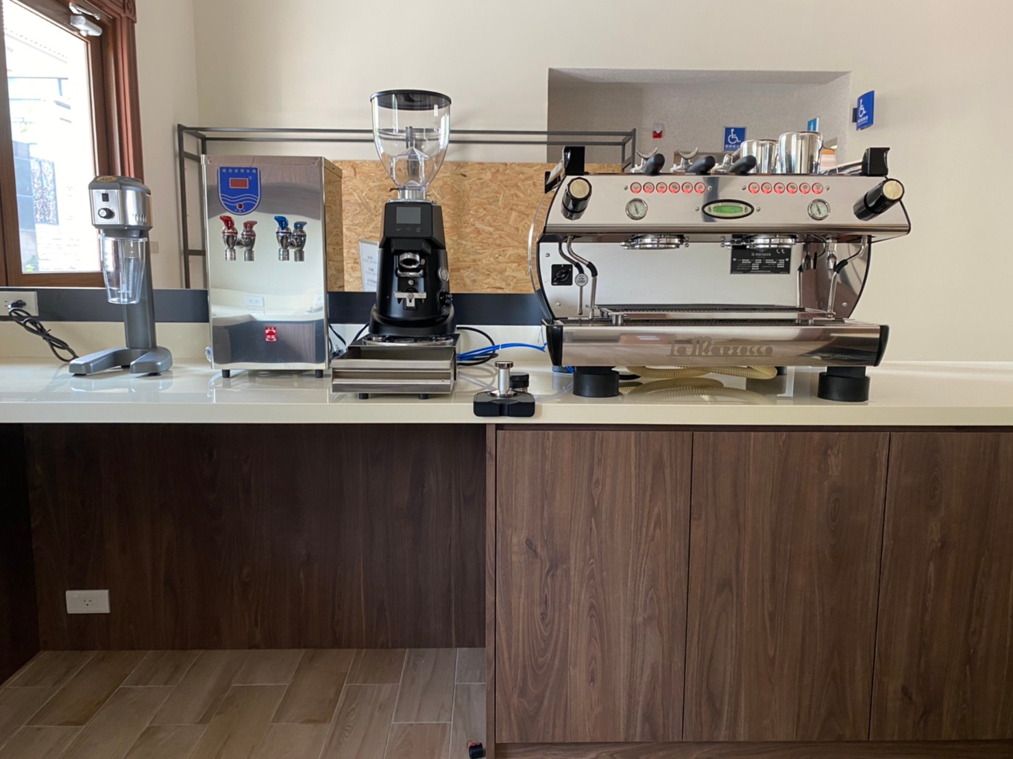 恒耀食品 LM Lamarzocco GB5 半自動咖啡機 營業用 商用 吧台設備