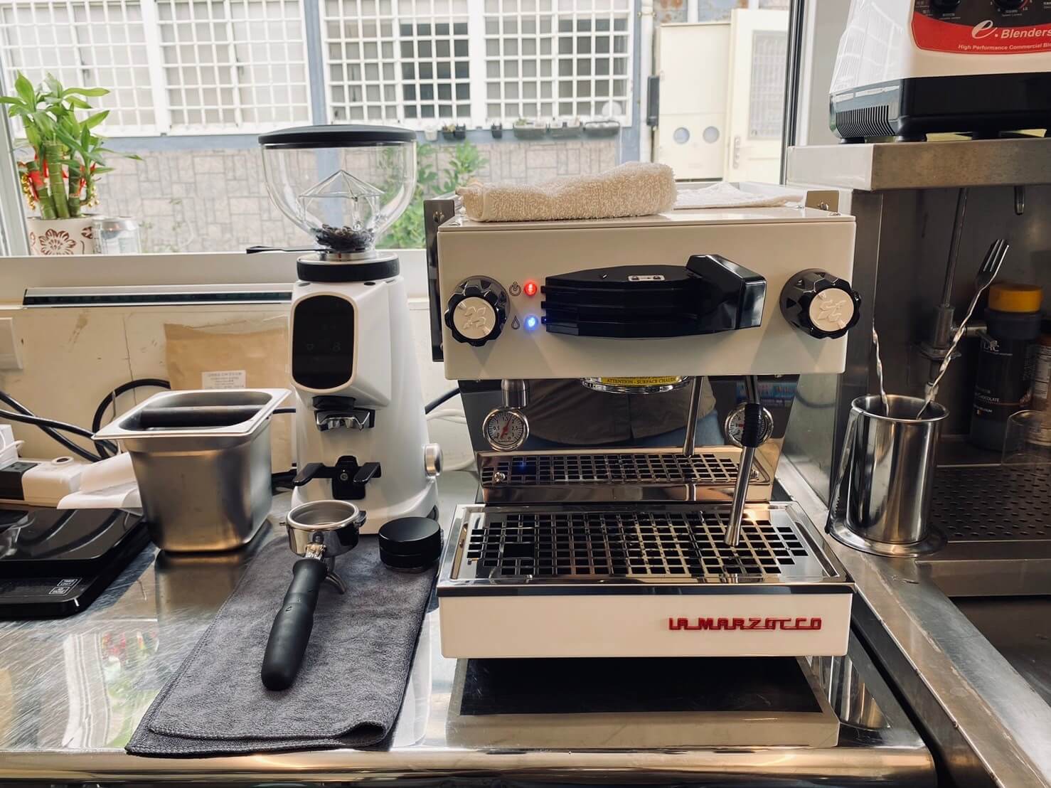 旅居號lamarzocco mini